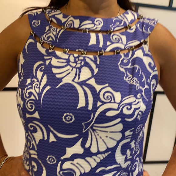 Lilly Pulitzer Dresses & Skirts - - -Lilly Pulitzer Dress size—-12
Excellent condition
